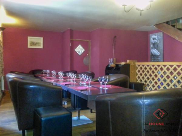 Immeuble à vendre 4 pièces de 153 m²