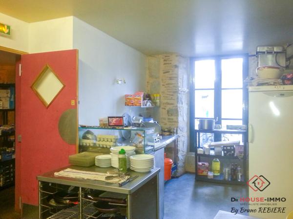Immeuble à vendre 4 pièces de 153 m²