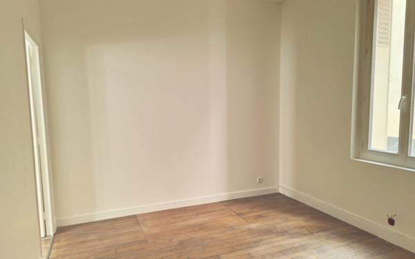 Appartement à vendre    2 pièces • 35 m2 Saint-Ouen