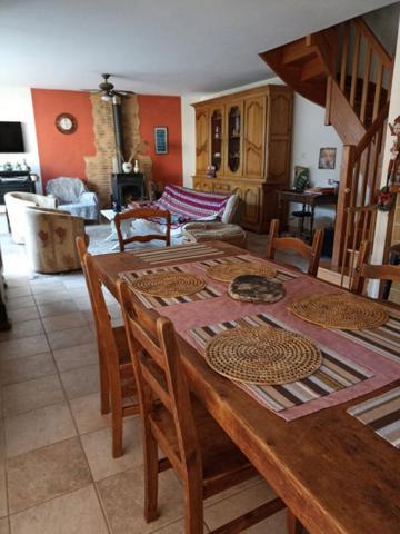 Propriété équestre « typique Bretonne » (en pierres) de 263 m2 à Cléguer (Bretagne Sud - Pays de Lorient)