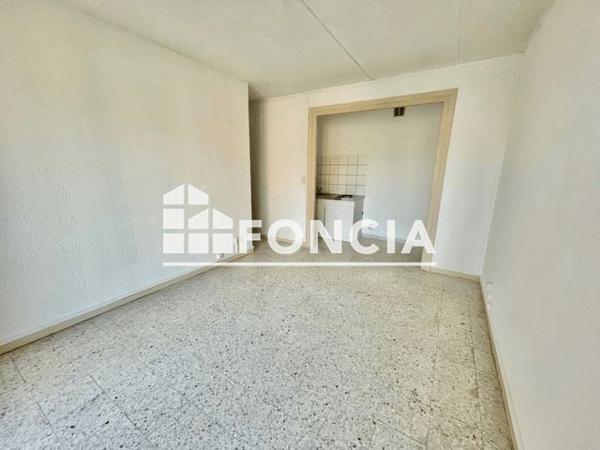 Location Studio 24.35 m² - LA RENARDIERE Les Pennes De Mirabeau 13170