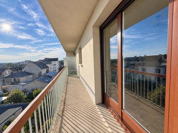 Appartement à louer 553 € CC Brive-la-Gaillarde 1 pièce 29 m² DPE E
