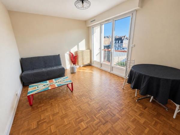 Appartement à louer 553 € CC Brive-la-Gaillarde 1 pièce 29 m² DPE E