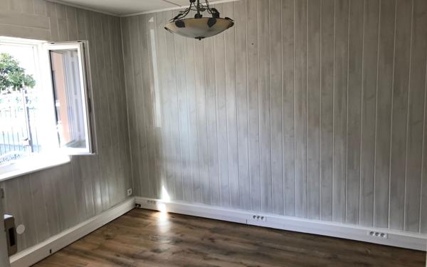 Maison à vendre    2 pièces • 99 m2 Villefranche-sur-Saône