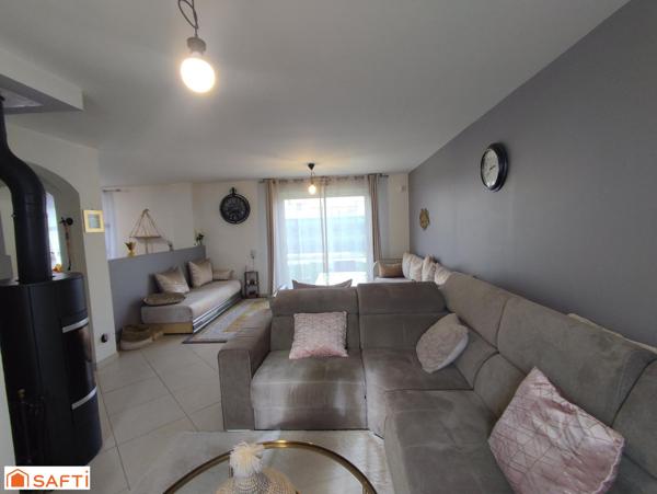 Maison récente, 4 chambres