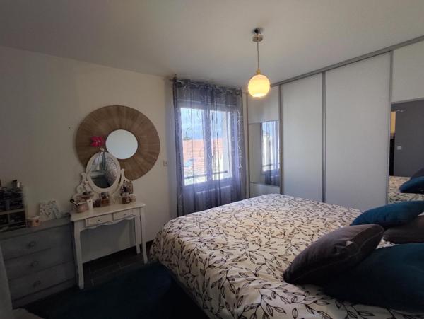 Maison récente, 4 chambres