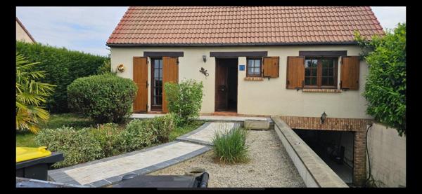 Maison individuelle de 90 m² avec sous-sol 3 chambres Terrain de 432 m² Beautor