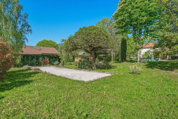 Vente Maison de luxe Chevry 8 Pièces 300 m²