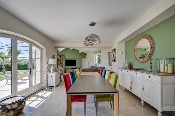 Vente Maison de luxe Éguilles 8 Pièces 230 m²