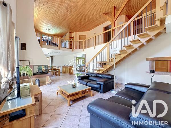 Maison à vendre 8 pièces 227 m² Ville-sur-Illon
