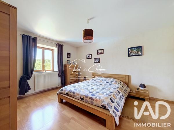 Maison à vendre 8 pièces 227 m² Ville-sur-Illon