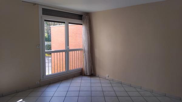 Appartement RdC 3 pièces AVON (77) en bordure de forêt, proche des écoles et des commerces