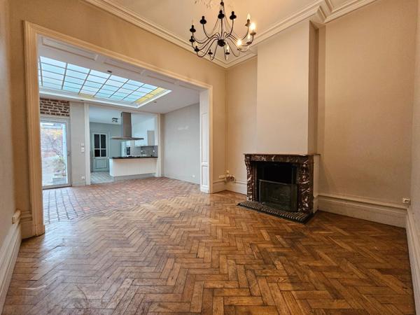 Maison à vendre 6 pièces 204m²