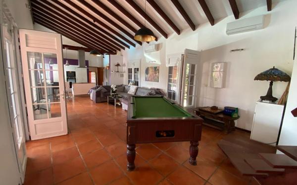 Maison à vendre    4 pièces •  Le Lamentin