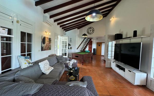 Maison à vendre    4 pièces •  Le Lamentin