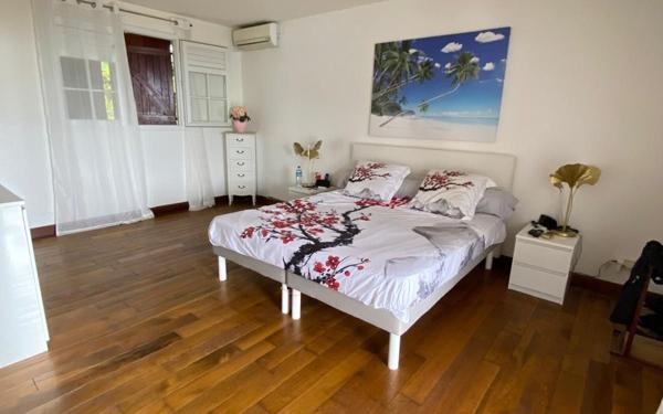 Maison à vendre    4 pièces •  Le Lamentin