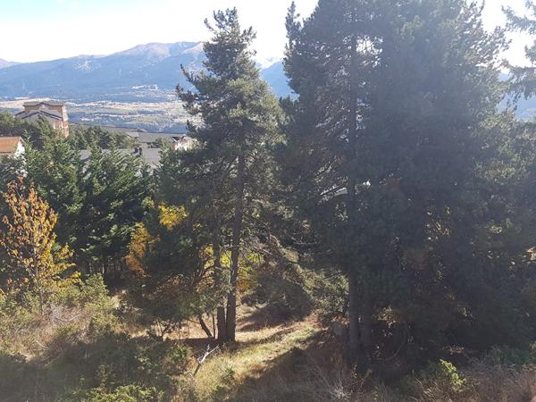 FONT ROMEU - Terrain de 1569 m² centre ville avec VUE ! - CONSTRUCTION LIBRE