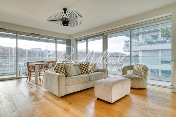 BOULOGNE BILLANCOURT- QUARTIER ILE SEGUIN /RIVES DE SEINE-APPARTEMENT DE 4 PIECES SPACIEUX ET TRES LUMINEUX - VUE SEINE ET ILE SEGUIN.