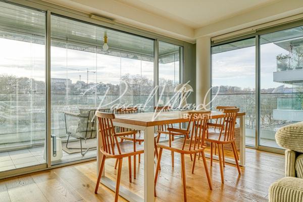 BOULOGNE BILLANCOURT- QUARTIER ILE SEGUIN /RIVES DE SEINE-APPARTEMENT DE 4 PIECES SPACIEUX ET TRES LUMINEUX - VUE SEINE ET ILE SEGUIN.