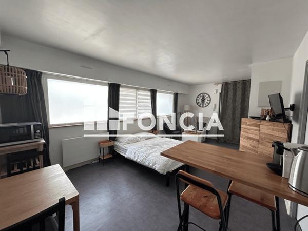 Location Studio meublé 29.59 m² - Vannes 56000