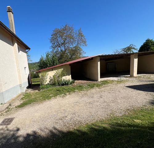 Location maison près de SAINT CLAIR DE LA TOUR - 4 pièce(s) - 69 m² - 900 €/mois