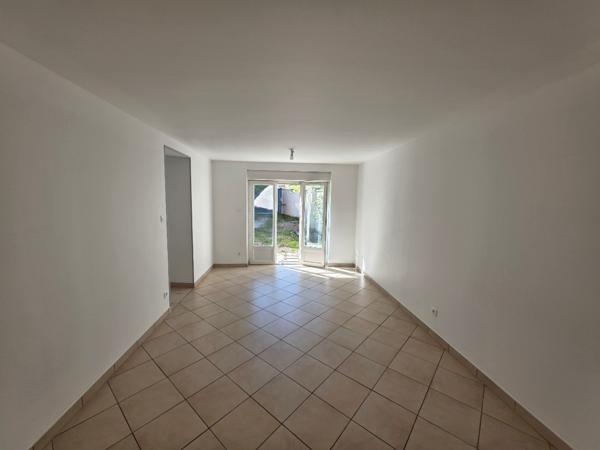 Location maison près de SAINT CLAIR DE LA TOUR - 4 pièce(s) - 69 m² - 900 €/mois