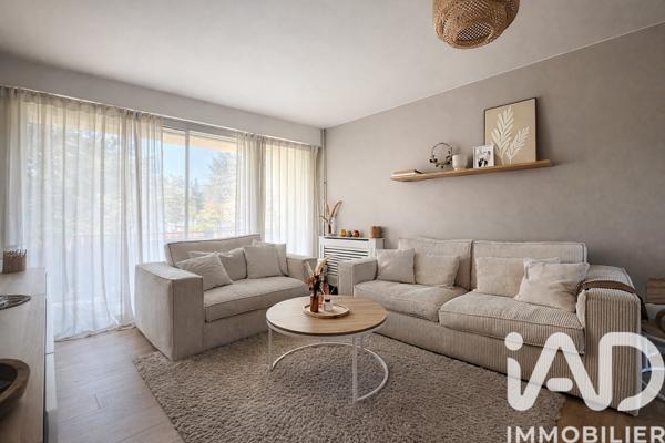 Appartement à vendre 4 pièces 81 m² Saint-Aubin-lès-Elbeuf