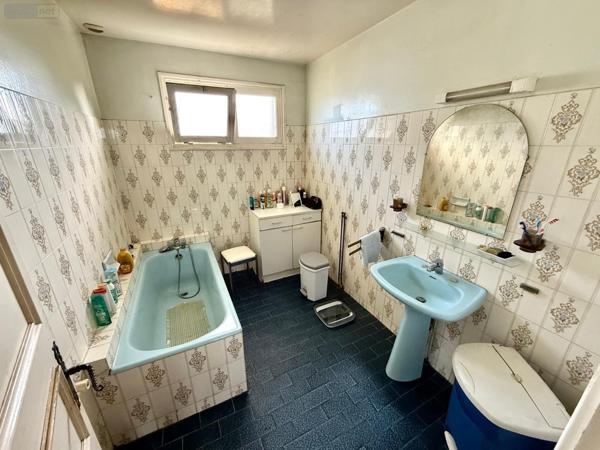 Maison à vendre à Saint-Jouan-des-Guérets en Ille-et-Vilaine (35430), ref : 35144/299