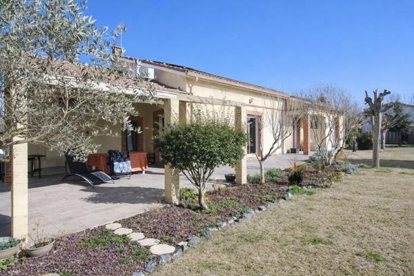 Maison d’architecte de plain-pied – 250 m²