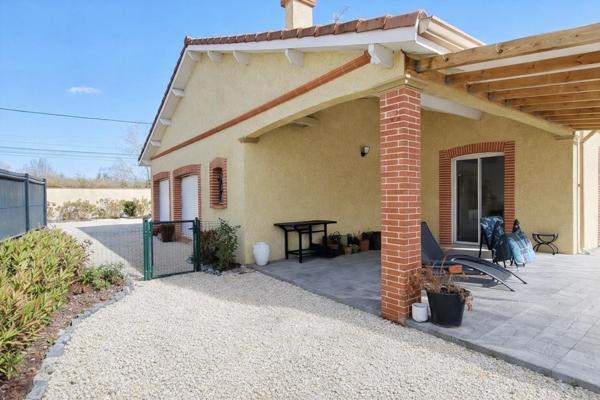 Maison d’architecte de plain-pied – 250 m²