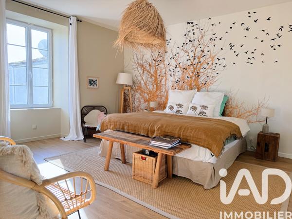 Maison à vendre 8 pièces 320 m² La Rochelle