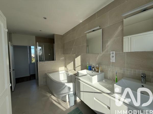 Maison à vendre 8 pièces 320 m² La Rochelle