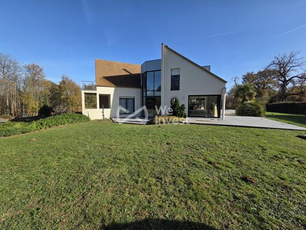 Maison d’architecte de standing avec sous-sol complet et performance énergétique