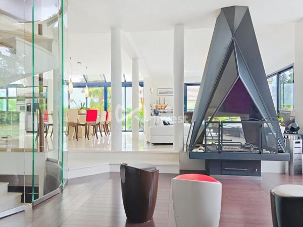Maison d’architecte de standing avec sous-sol complet et performance énergétique