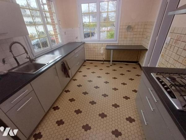 RIVERY : BEAU PAVILLON DE PLAIN-PIED de 93 m², sur sol-sol complet et 526 m² de parcelle