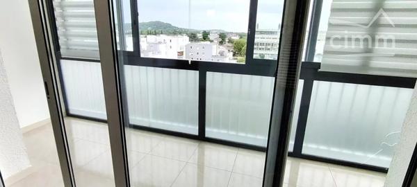 Très grand appartement 4 pièces