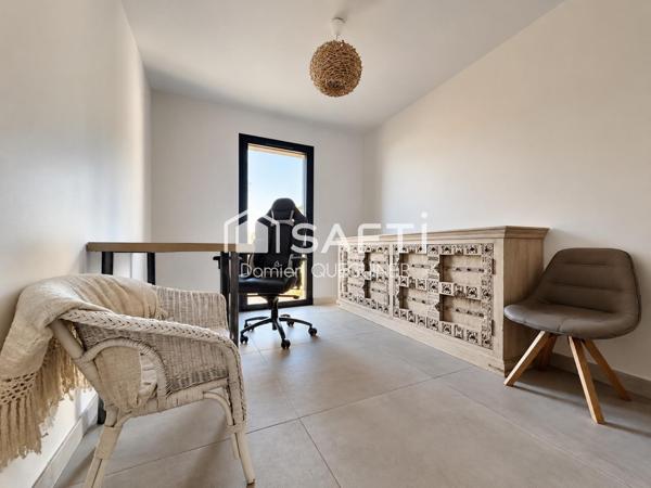Belle maison contemporaine, familiale avec piscine et garage