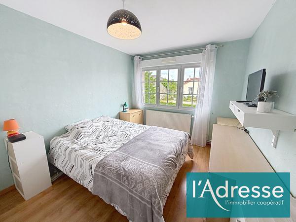 Immeuble Montigny Les Metz - rue de Frescaty 3 appartements - parking - terrain