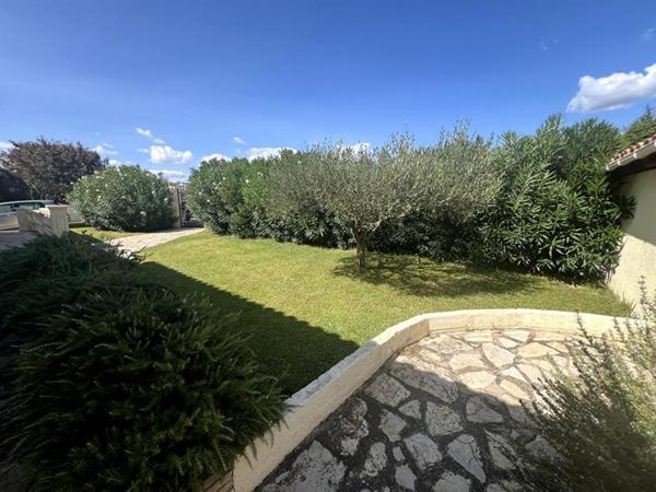 Maison de Plain-pied sur 1000 m2 de terrain