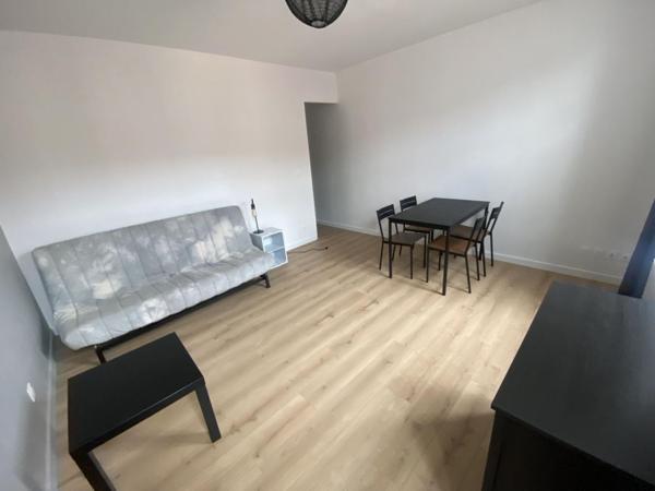 A LOUER : T1 à LILLE • Wazemmes • 570 € CC • Réf. G541-3