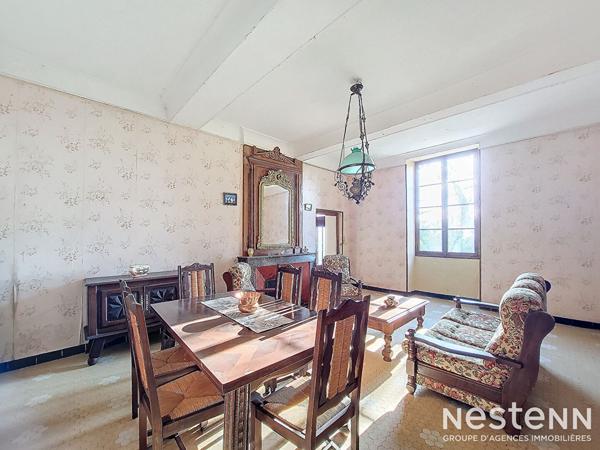 À vendre Propriété de 6900 m² avec Gasconne à rénover de 207 m², dépendances et deux gîtes