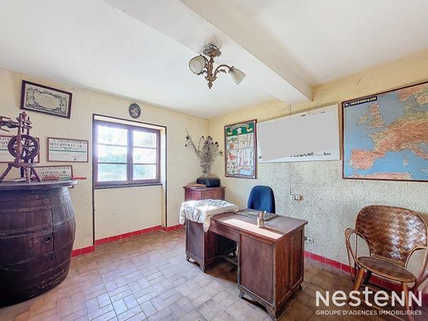 À vendre Propriété de 6900 m² avec Gasconne à rénover de 207 m², dépendances et deux gîtes