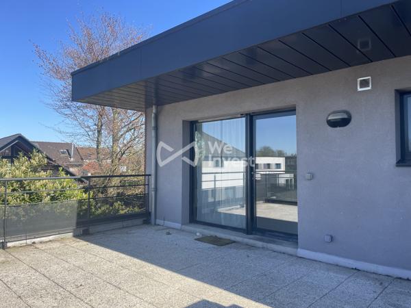 Maison/ Bureaux  sur 900 m2   VILLENEUVE D'ASCQ