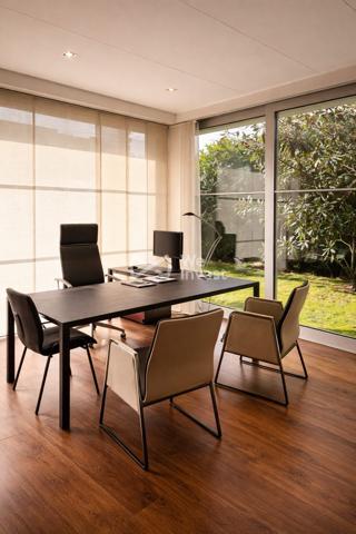 Maison/ Bureaux  sur 900 m2   VILLENEUVE D'ASCQ
