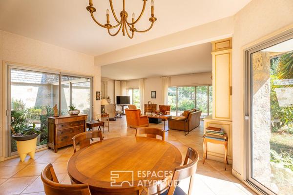 Maison de plain-pied de 183m2, signée Yves Guillou, au calme d’une impasse