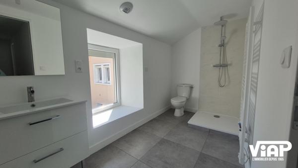 Quartier Ouest, maison composée de deux appartements en excellent état , Limoges