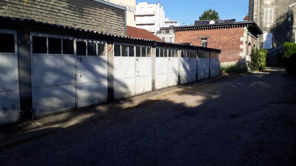 GARAGE PROCHE MAIRIE , Limoges
