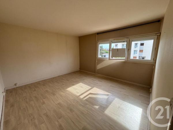 Appartement T3 à vendre  3 pièces - 58,74 m 2   CHATELLERAULT  - 86