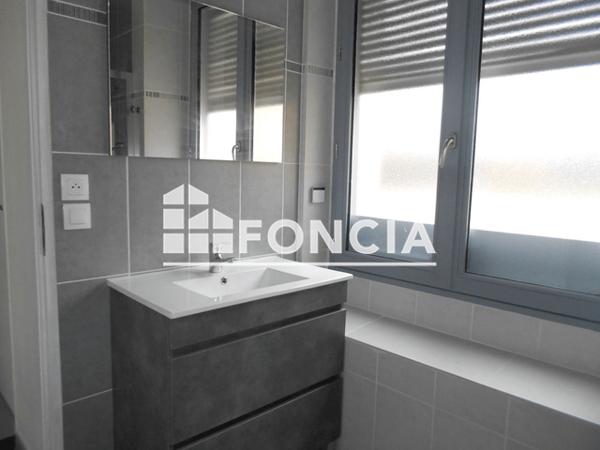 Location Appartement 3 pièces 47.47 m² - 26 RUE BEAUREPAIRE Saumur 49400