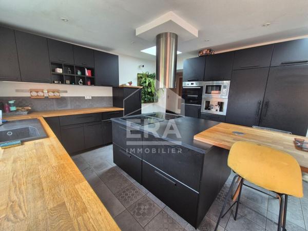 MAISON DE FAMILLE SITUEE A LEFOREST